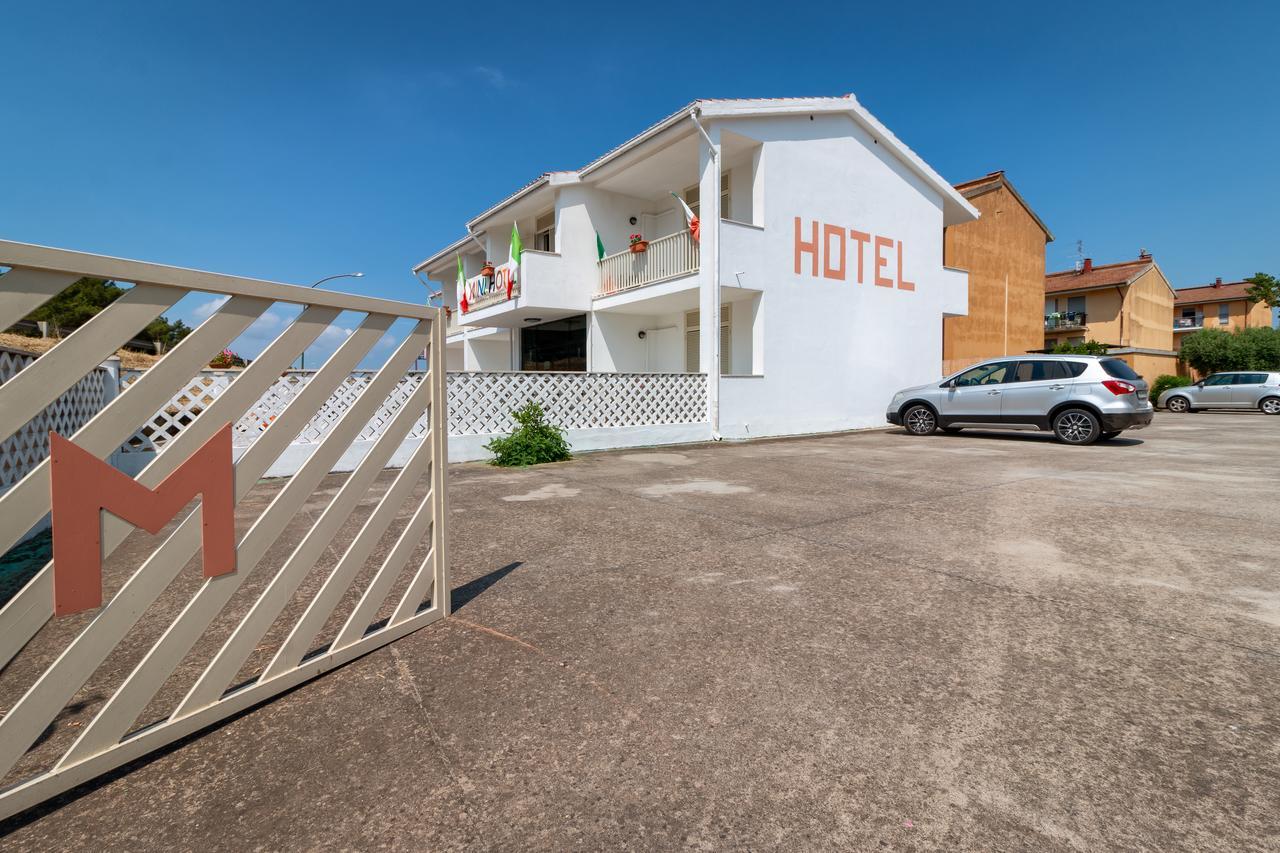 Mini hotel Орбетело Екстериор снимка